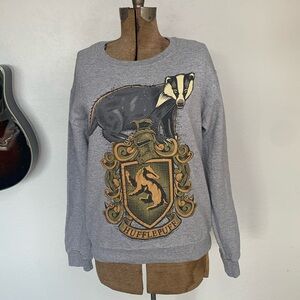 Hogwarts Hufflepuff sweater